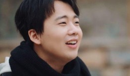 扒叔爆料周讯视频合集免费观看,免费观看，揭秘娱乐圈最新动态